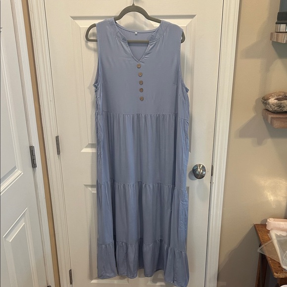 Dresses & Skirts - NWOT Sleeveless Blue Maxi Dress